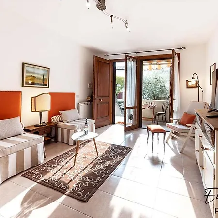 Holiday home Casa Il Melograno