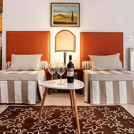 Holiday home Casa Il Melograno