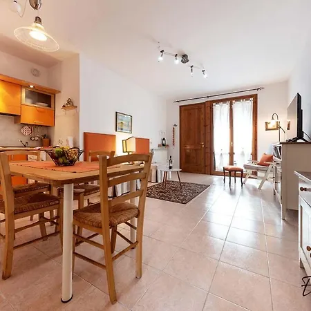 Holiday home Casa Il Melograno *
